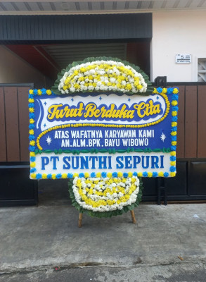 Papan Bunga Duka di Mentangor